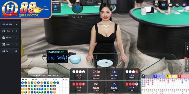 Hướng dẫn chơi Xóc Đĩa tại QH88